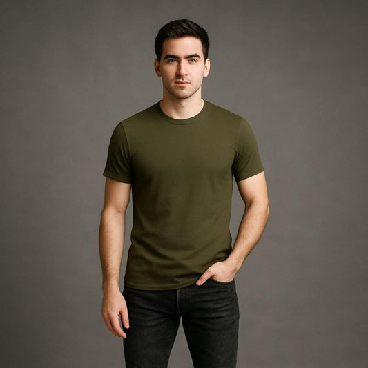 Camiseta Básica Adulto  Unisex Ring Spun Verde Militar